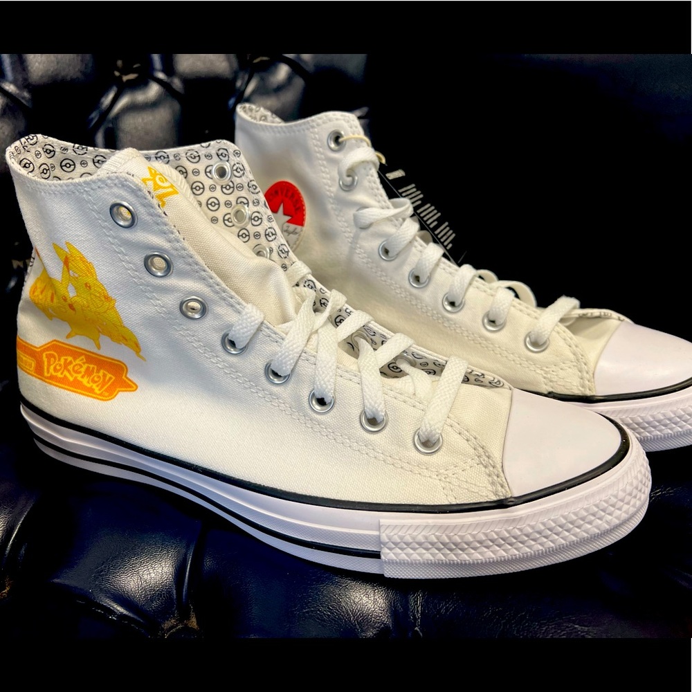 Chuck Taylor Converse Pikachu Pokemon
